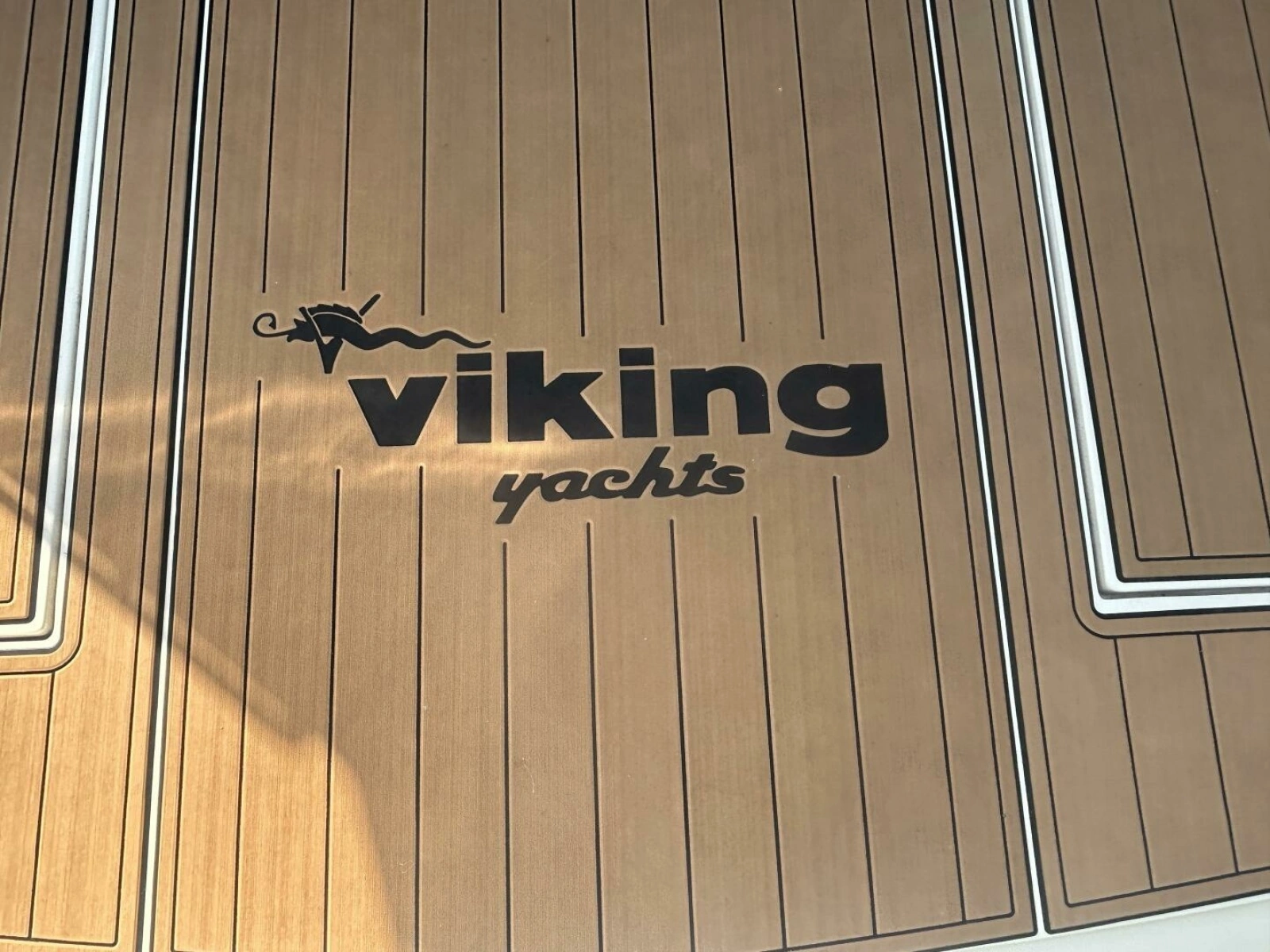 1986 Viking Boats 35 Convertible 35
