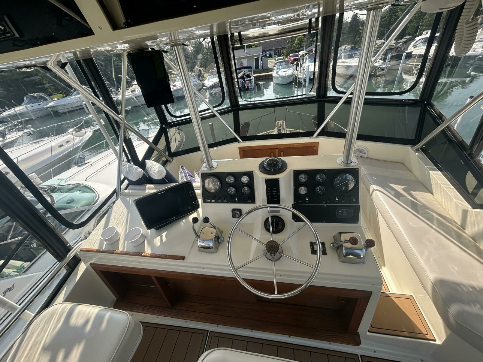 1986 Viking Boats 35 Convertible 35