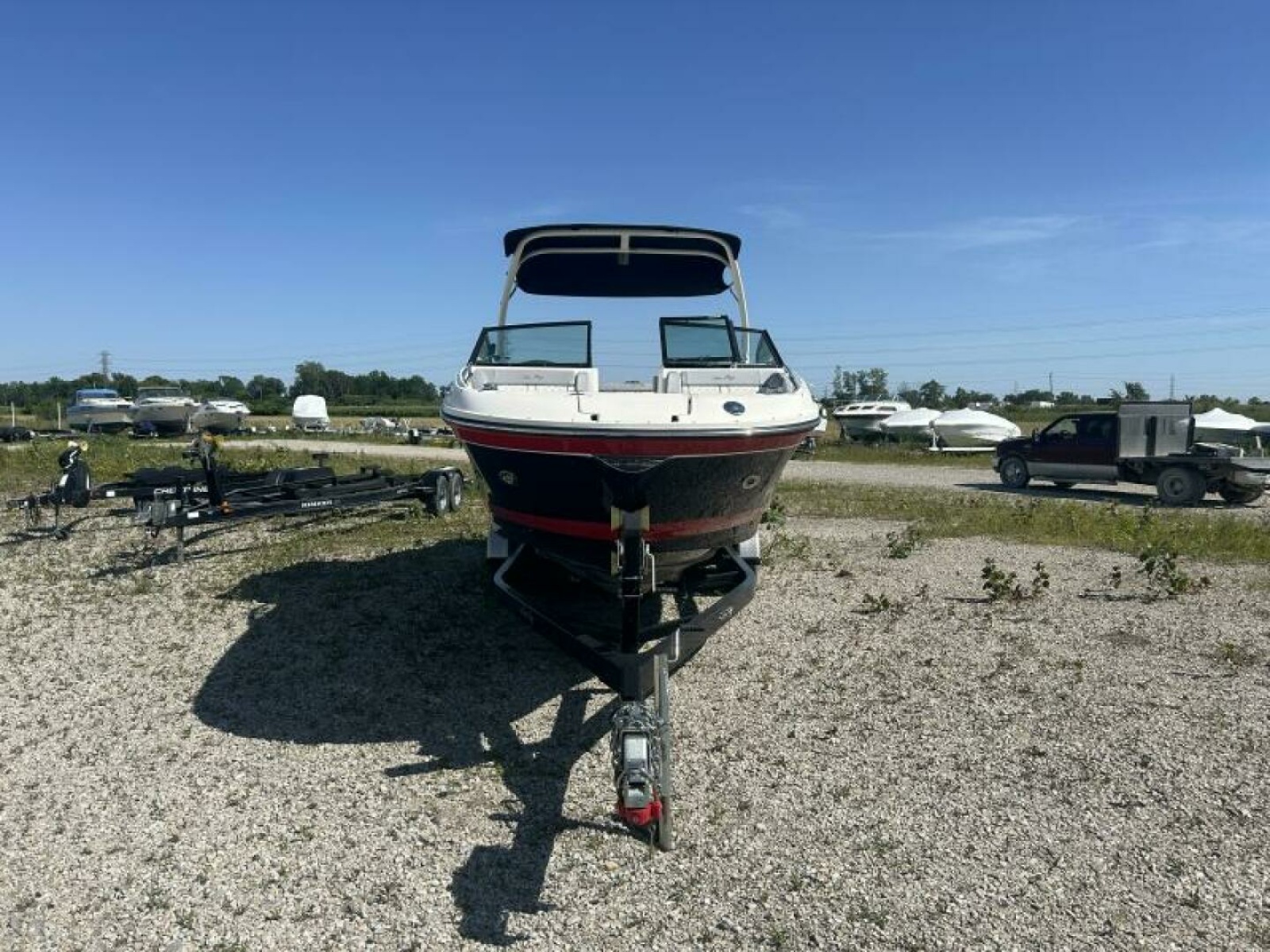 2016 Sea Ray 270 Sundeck 27
