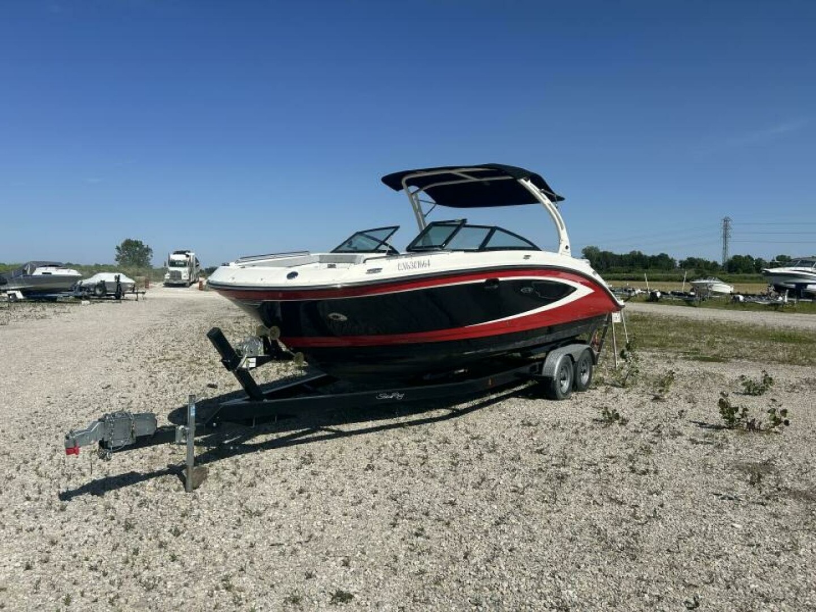 2016 Sea Ray 270 Sundeck 27