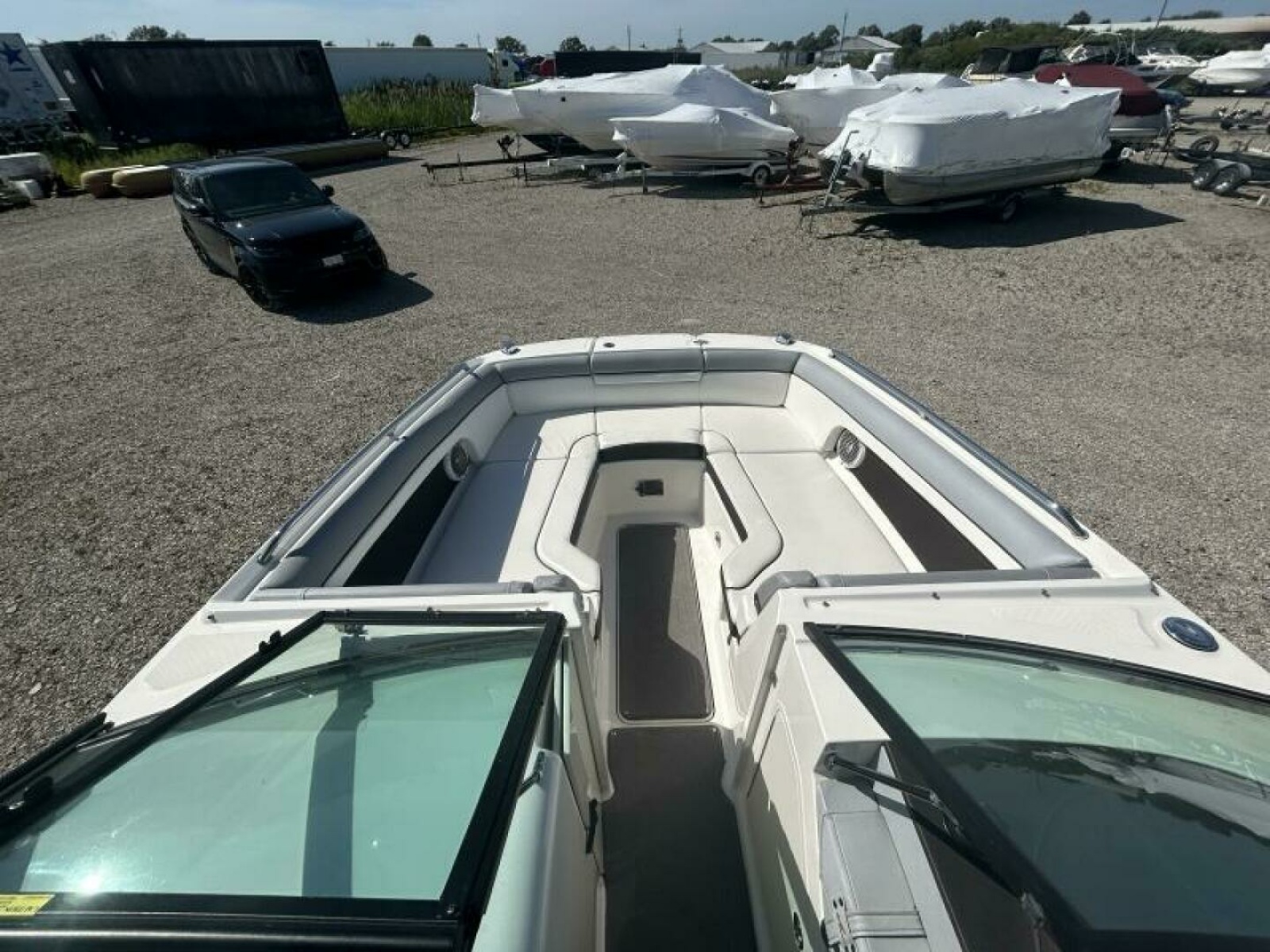 2016 Sea Ray 270 Sundeck 27