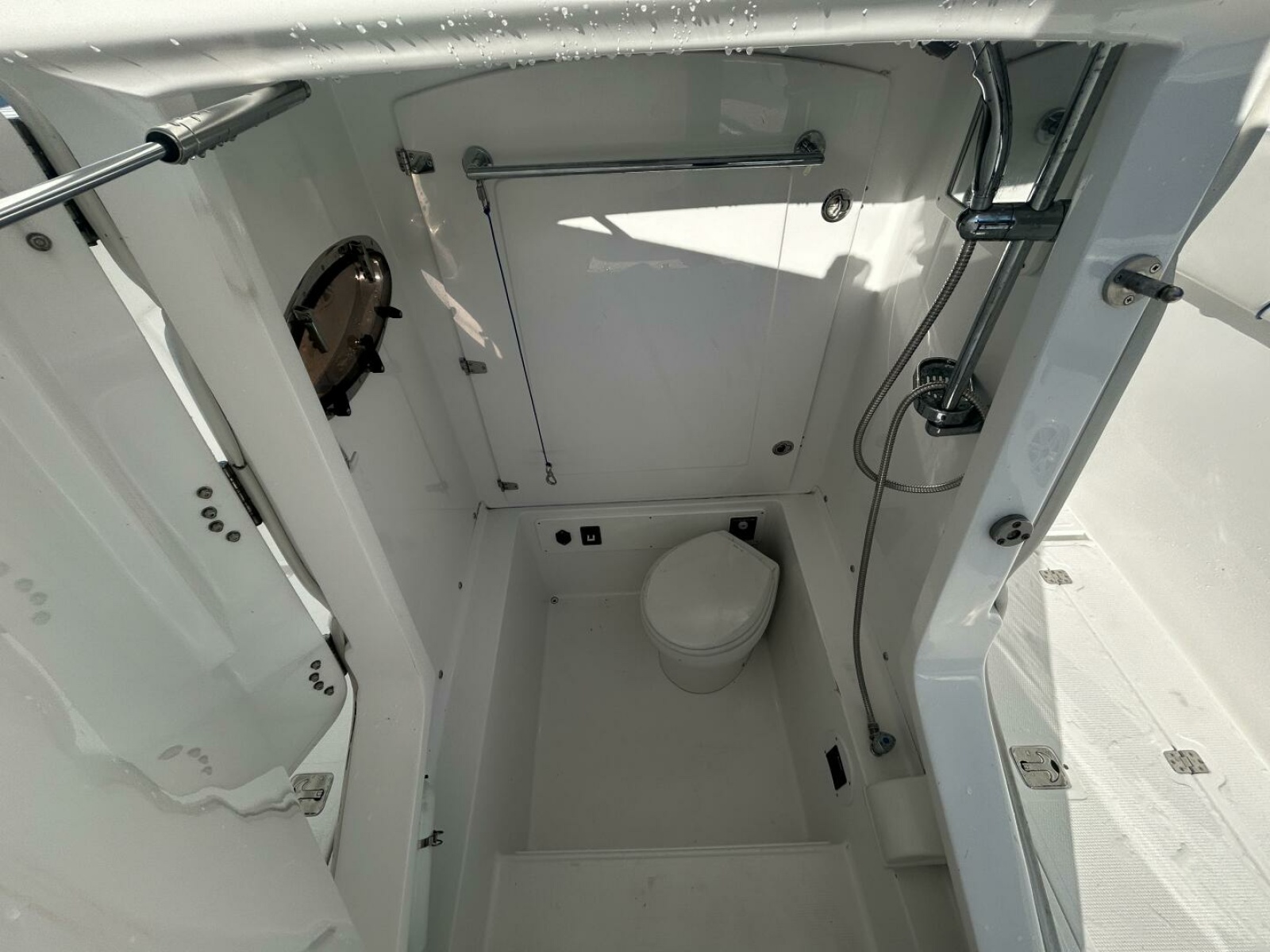 2016 Midnight Express 37 Open 37