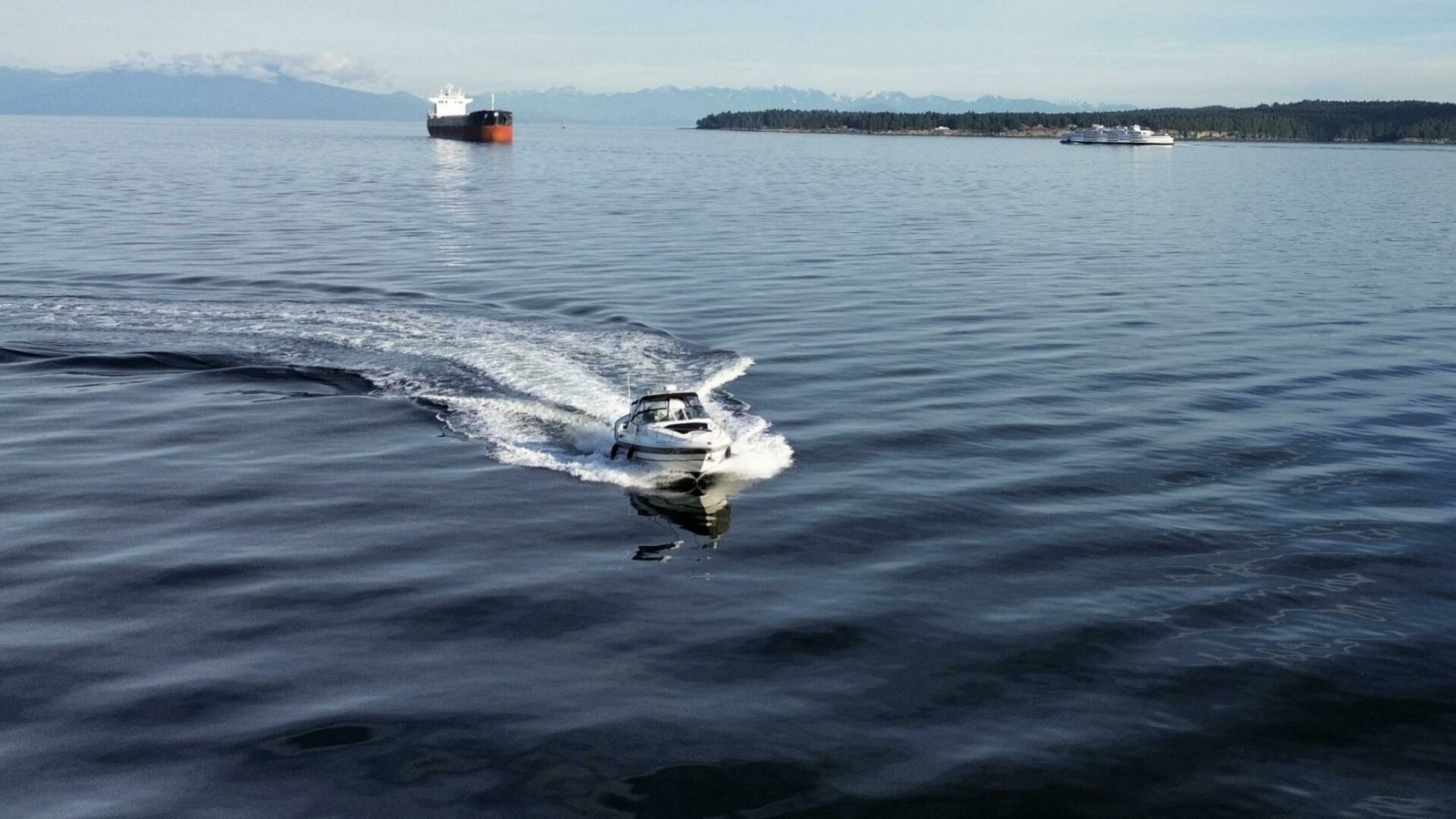 2006 Cruisers Yachts 340 Express 34