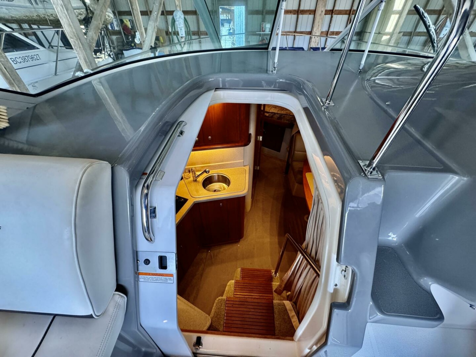 2006 Cruisers Yachts 340 Express 34
