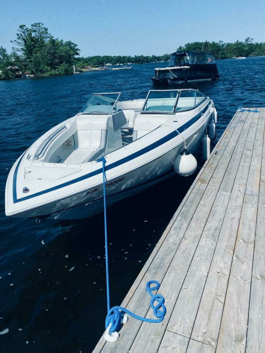 1999 Cobalt 252BR 25