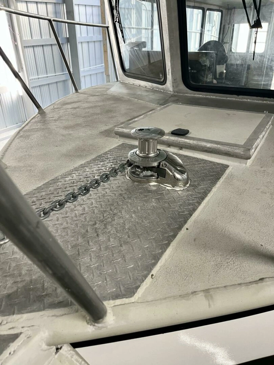 1990 Aluminum Cruiser Custom 50 50