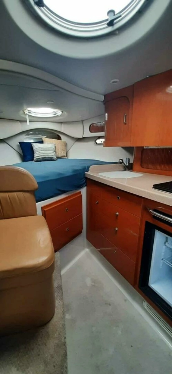 2000 Four Winns 298 Vista 29