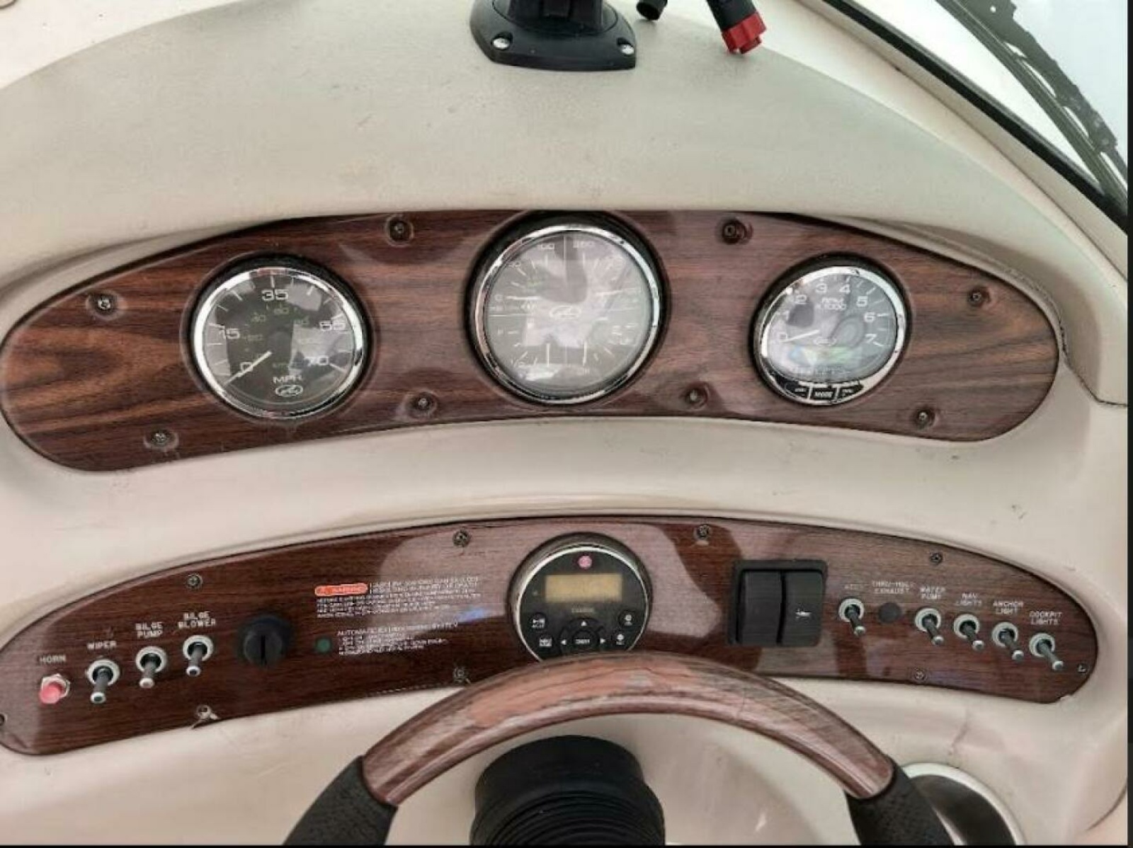 2005 Sea Ray 270 Sundeck 27
