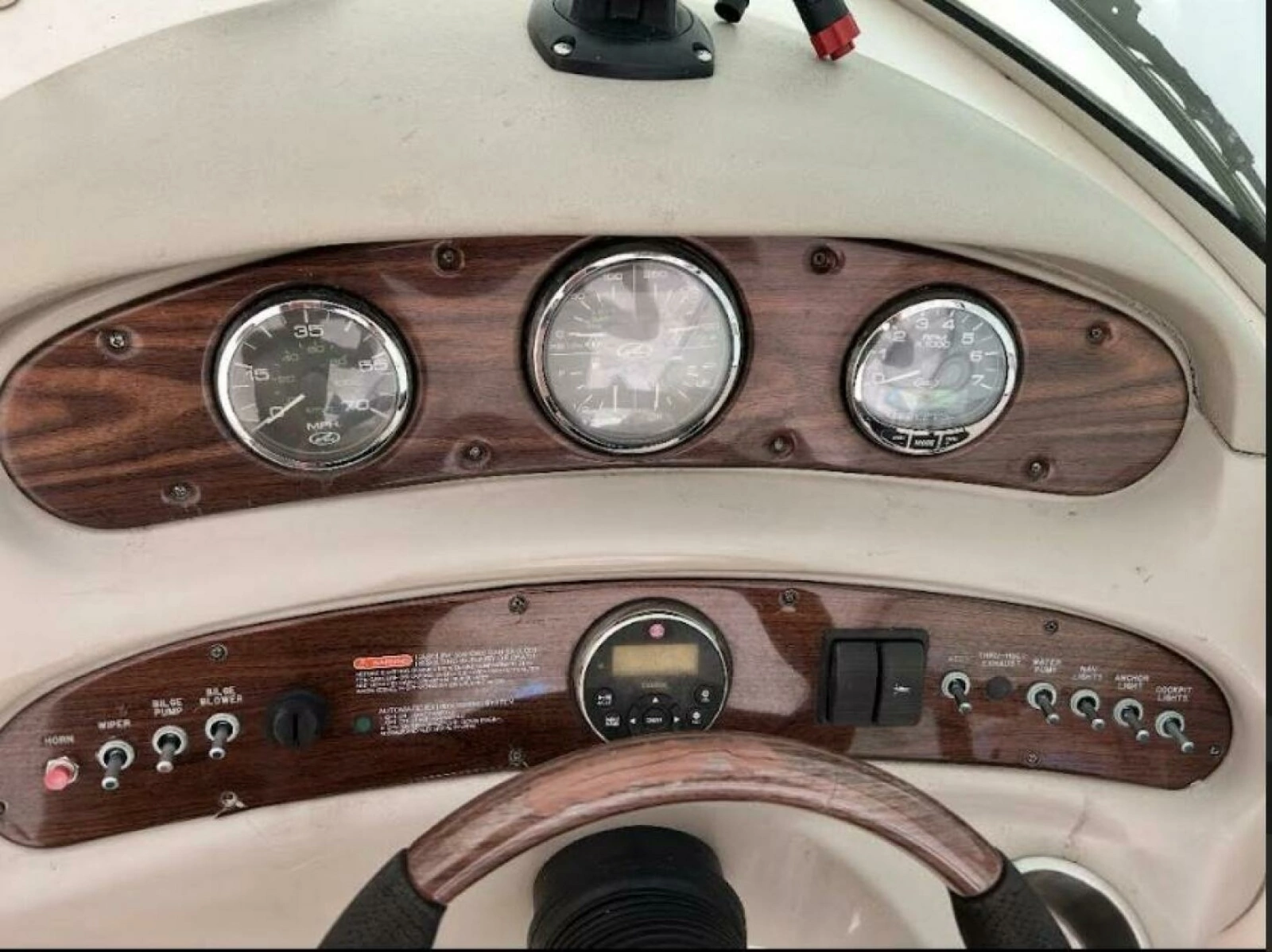 2005 Sea Ray 270 Sundeck 27