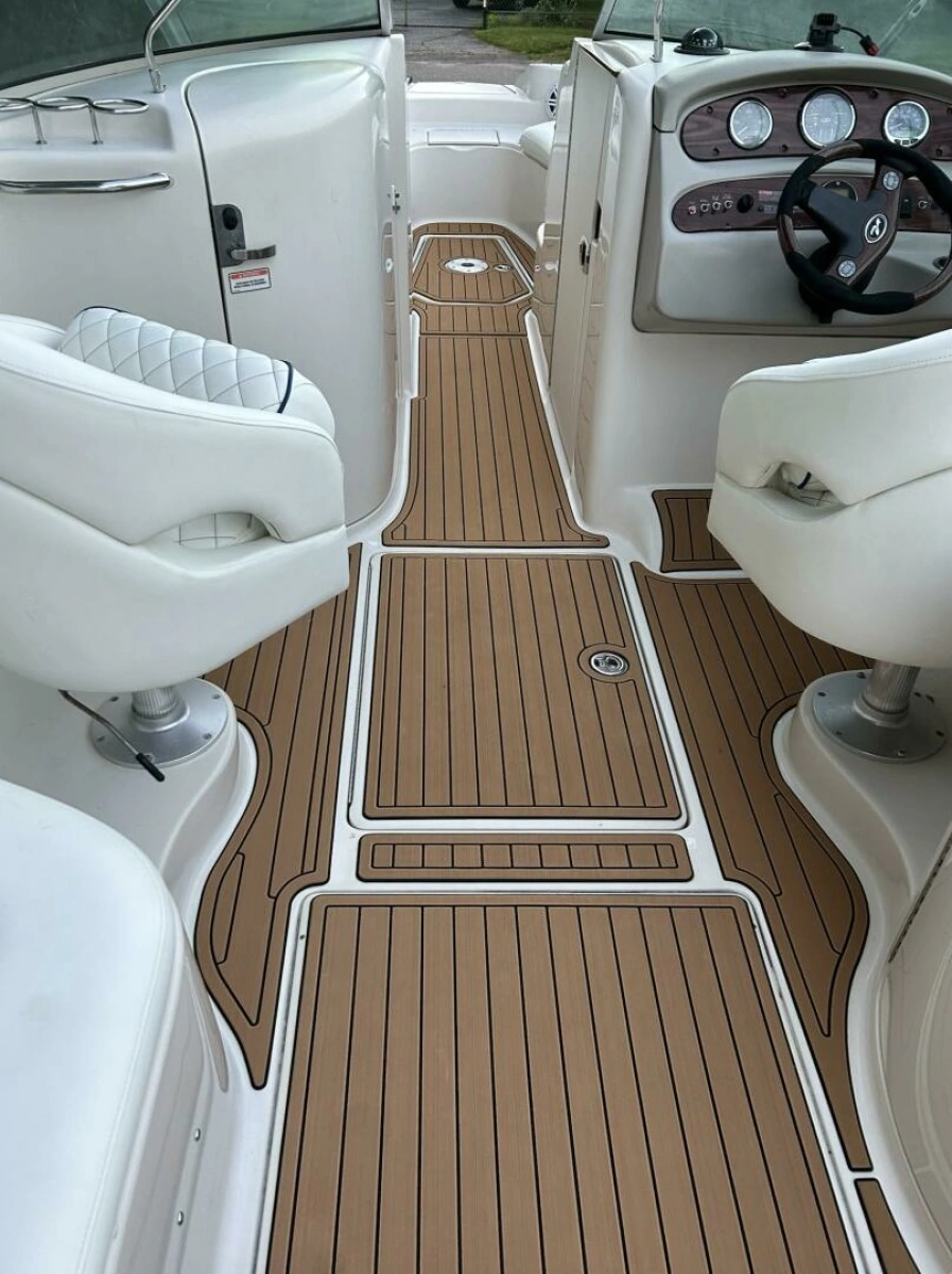 2005 Sea Ray 270 Sundeck 27