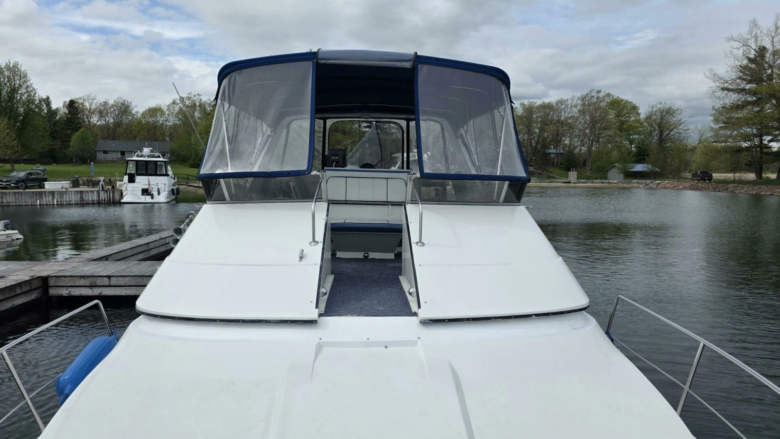 1989 Carver Santego 38