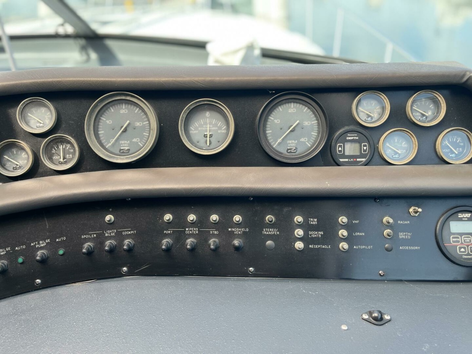 1992 Sea Ray 440 Sundancer 44