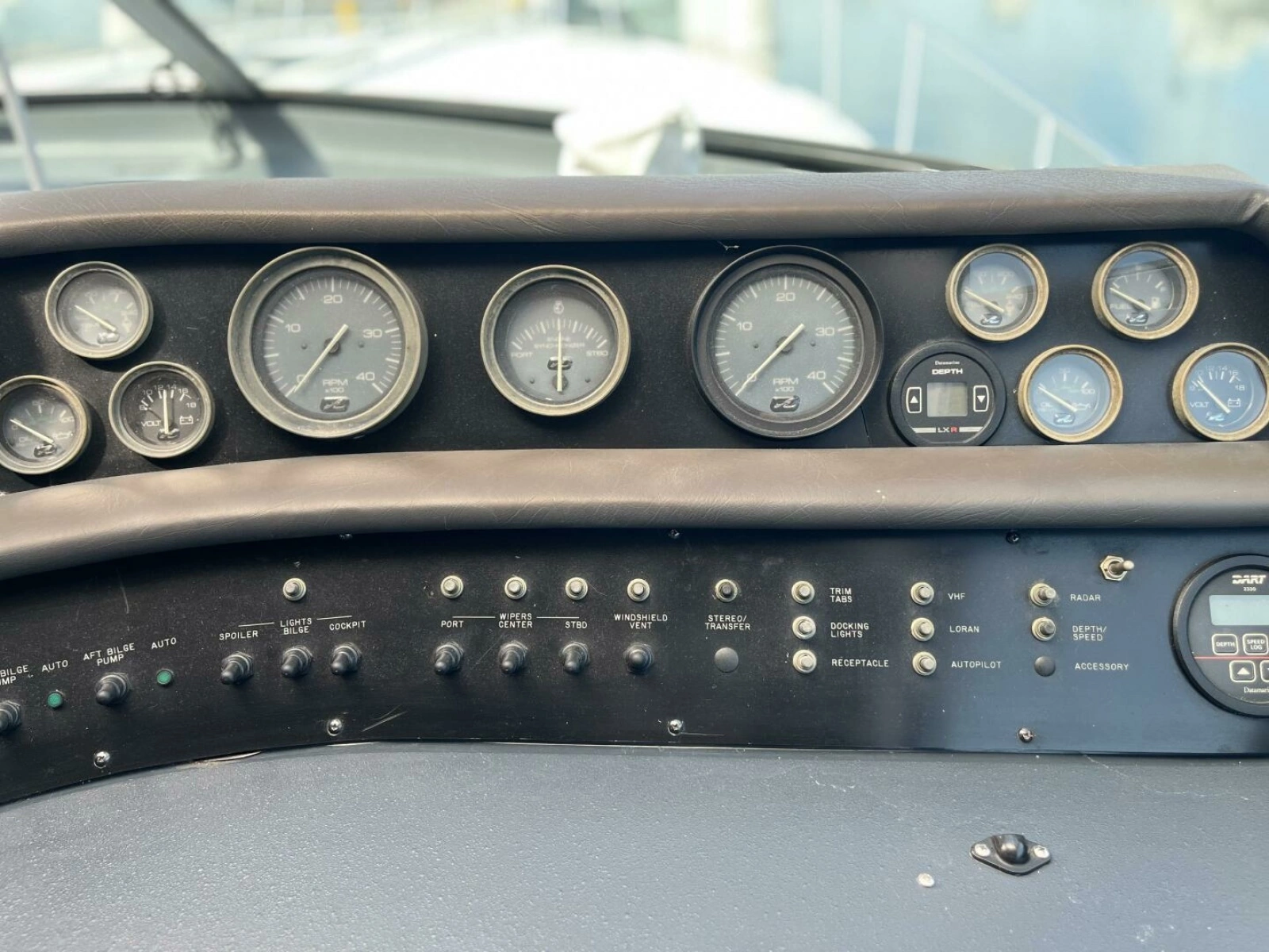 1992 Sea Ray 440 Sundancer 44