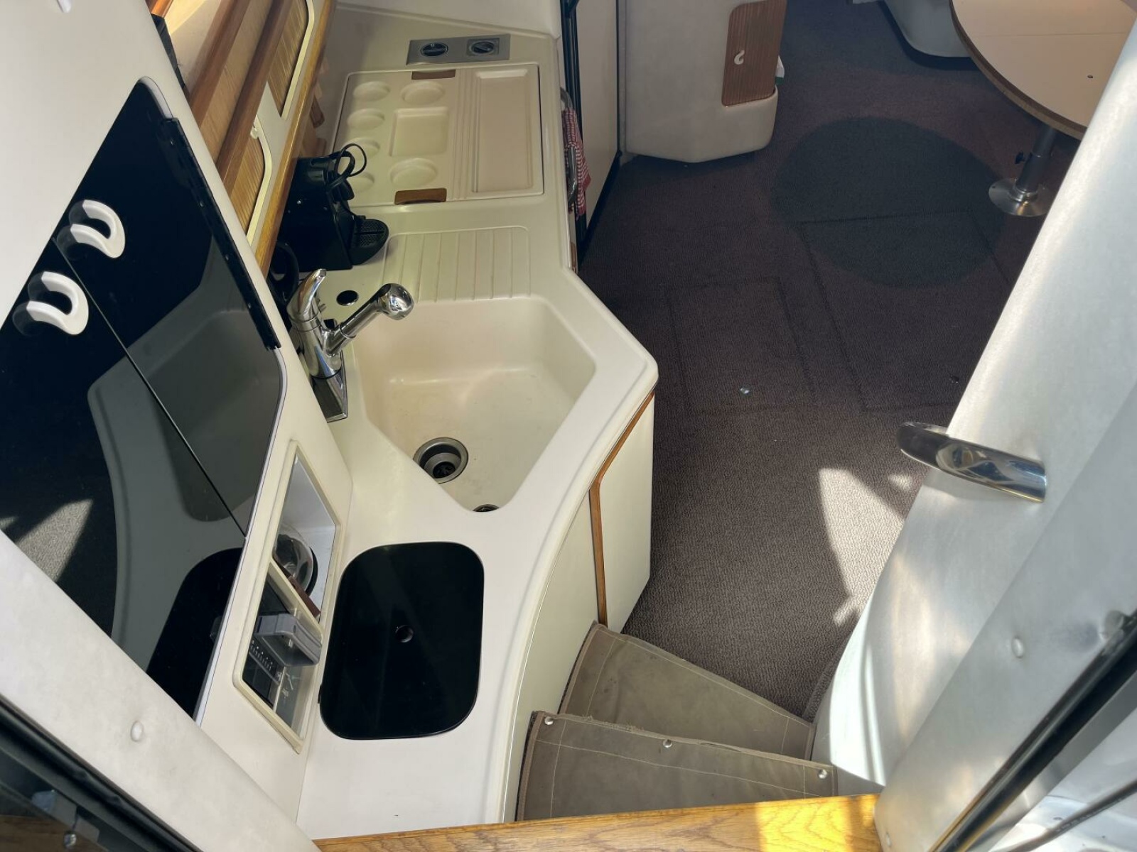 1992 Sea Ray 440 Sundancer 44