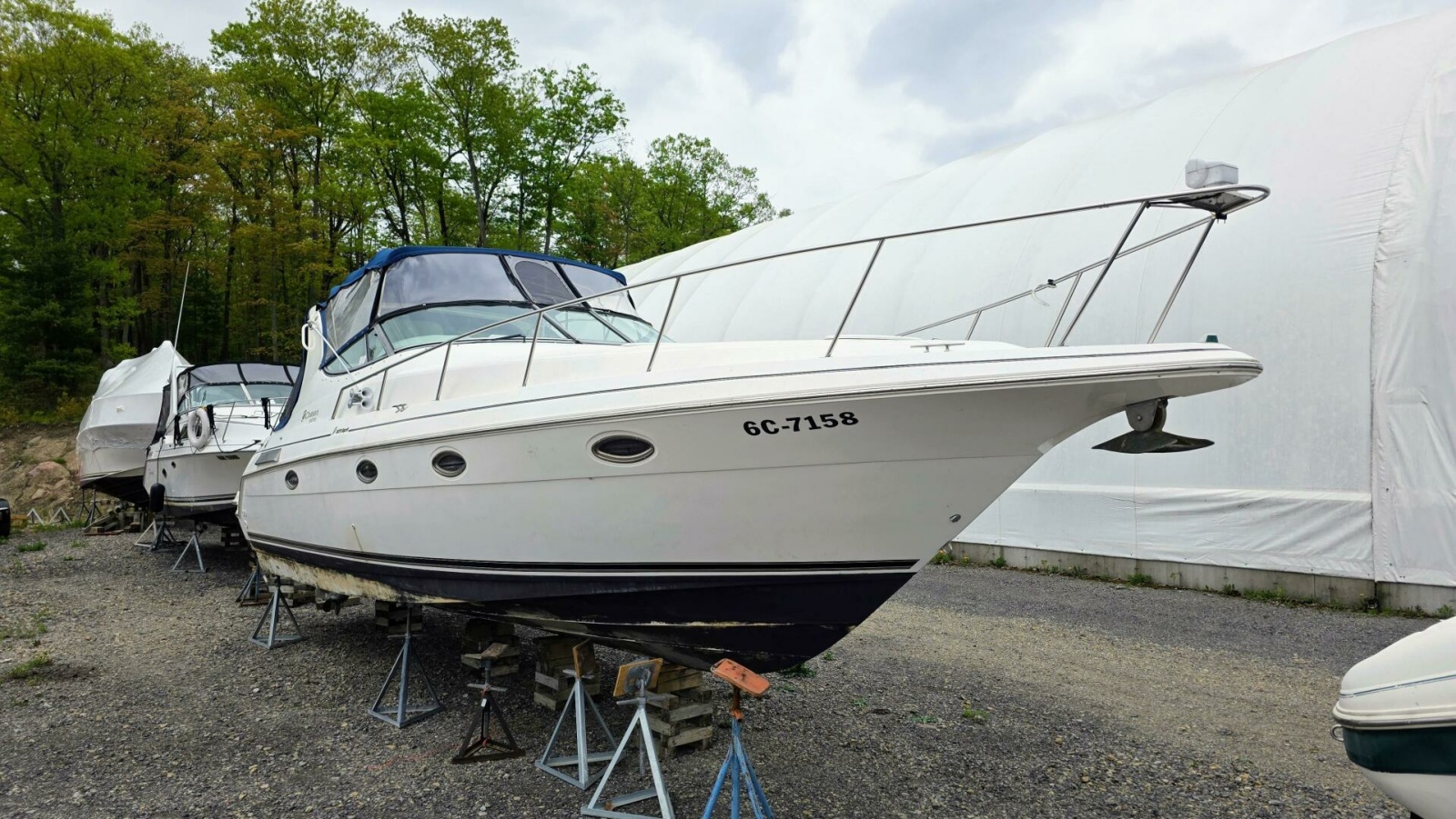 1999 Cruisers Yachts 3375 Esprit 33