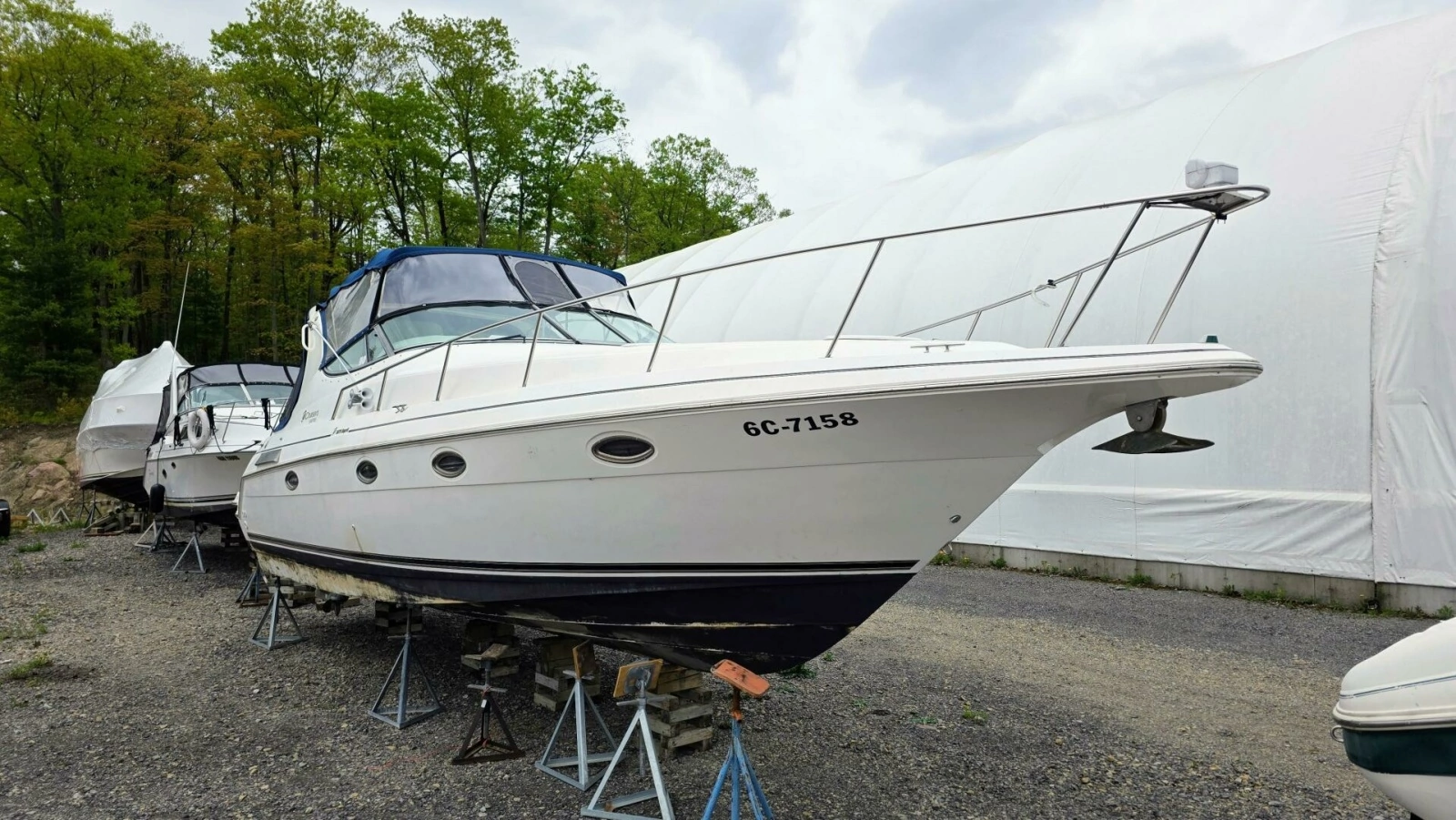 1999 Cruisers Yachts 3375 Esprit 33