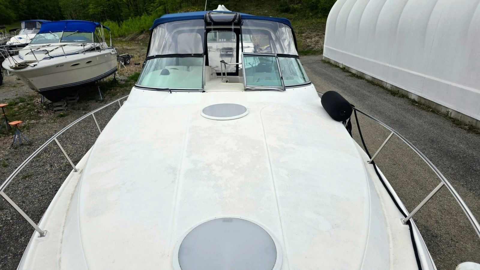 1999 Cruisers Yachts 3375 Esprit 33