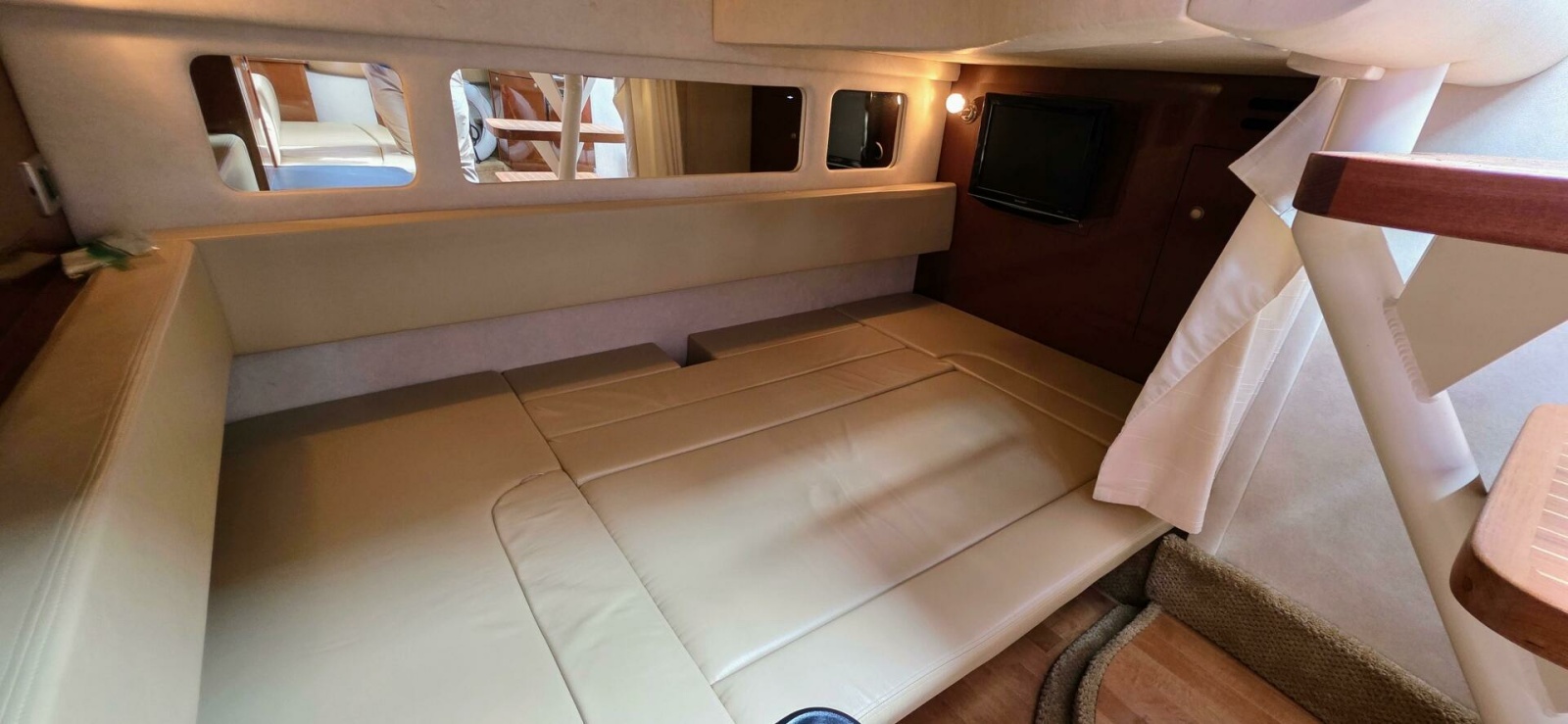 2009 Sea Ray 310 Sundancer 31