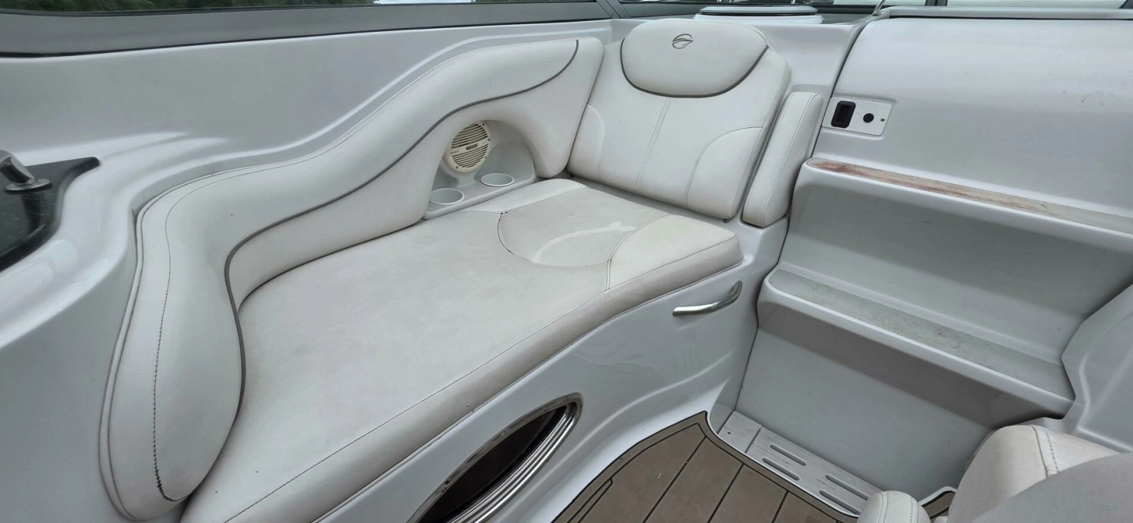 2005 Crownline 250CR 25