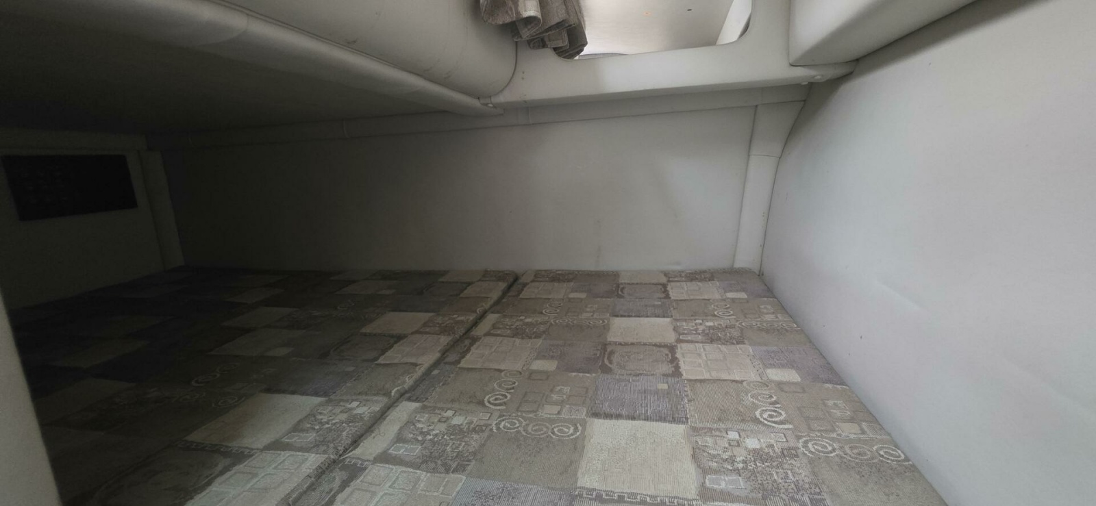 2005 Crownline 250CR 25