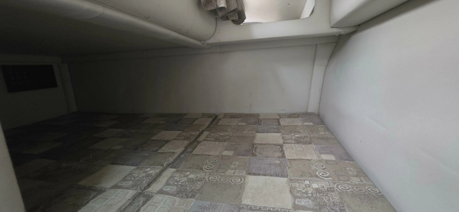 2005 Crownline 250CR 25