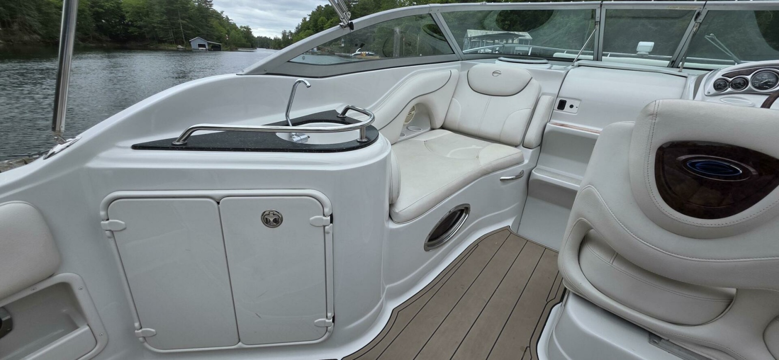 2005 Crownline 250CR 25
