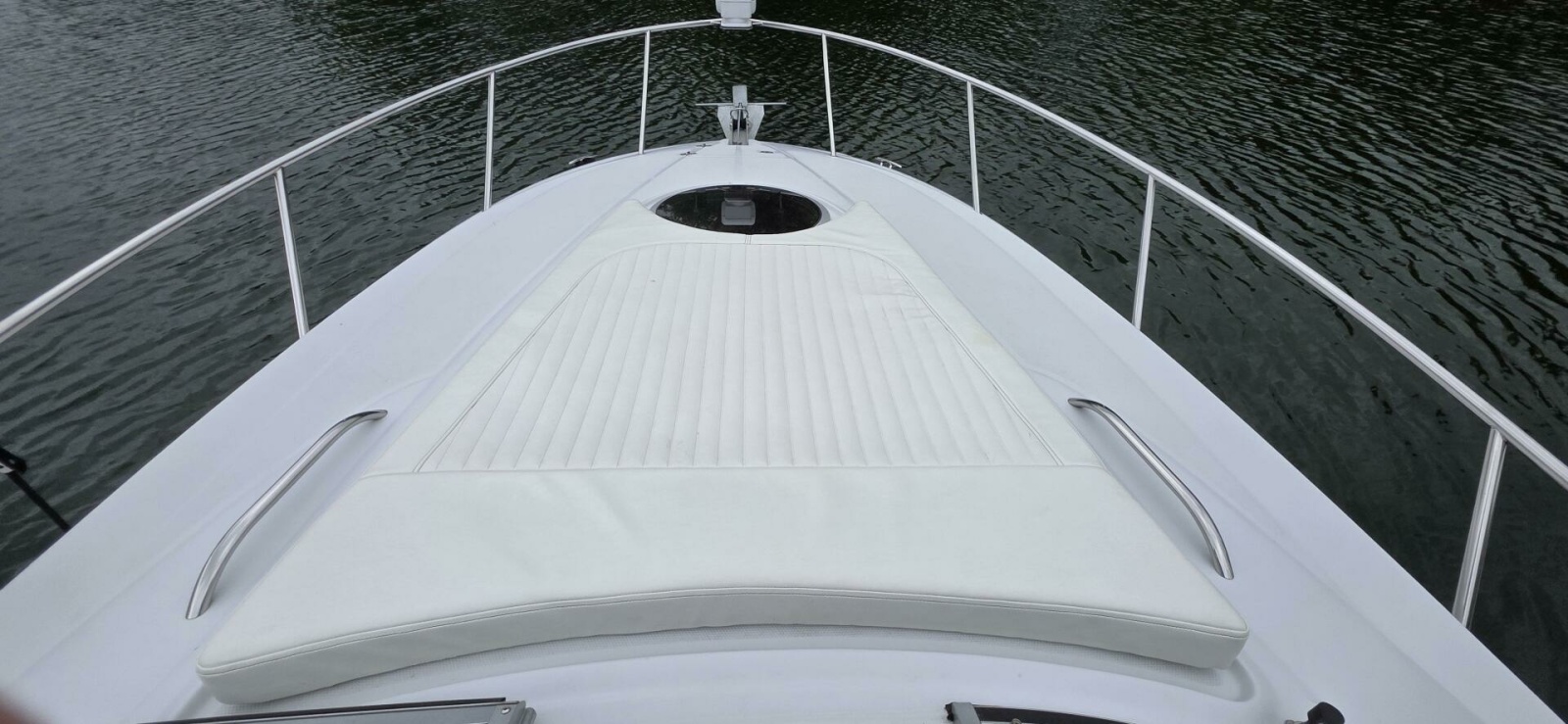 2005 Crownline 250CR 25