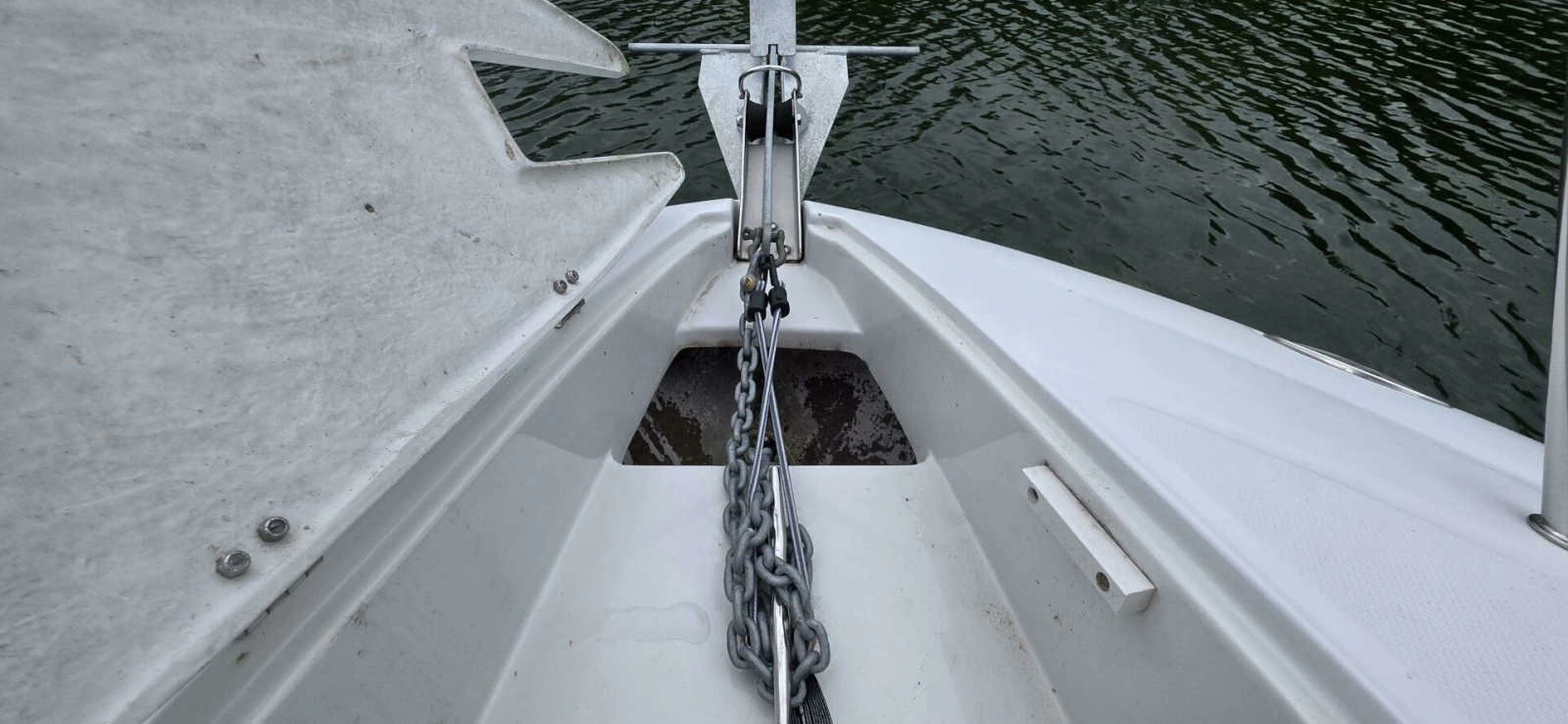2005 Crownline 250CR 25