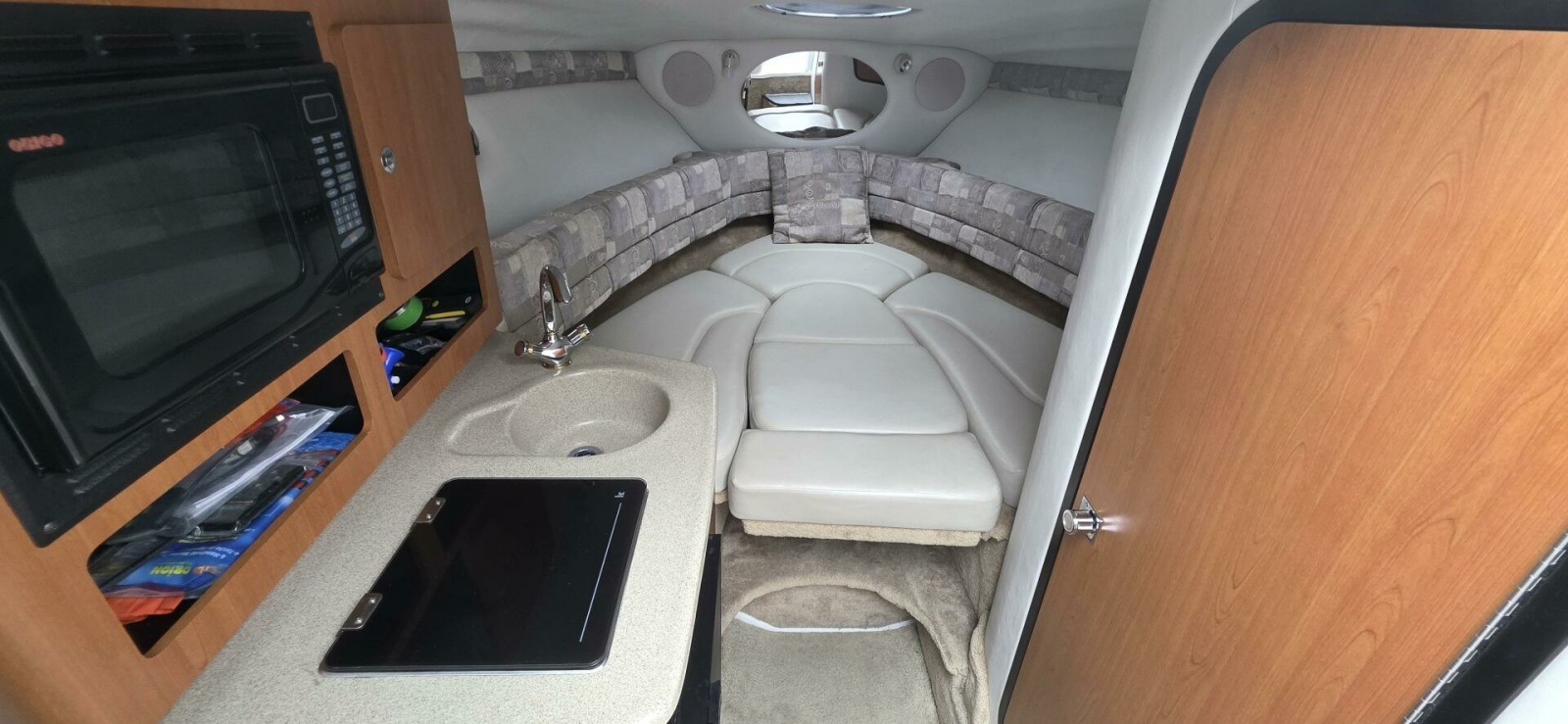 2005 Crownline 250CR 25