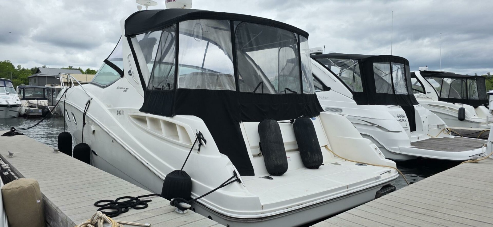 2009 Sea Ray 310 Sundancer 31
