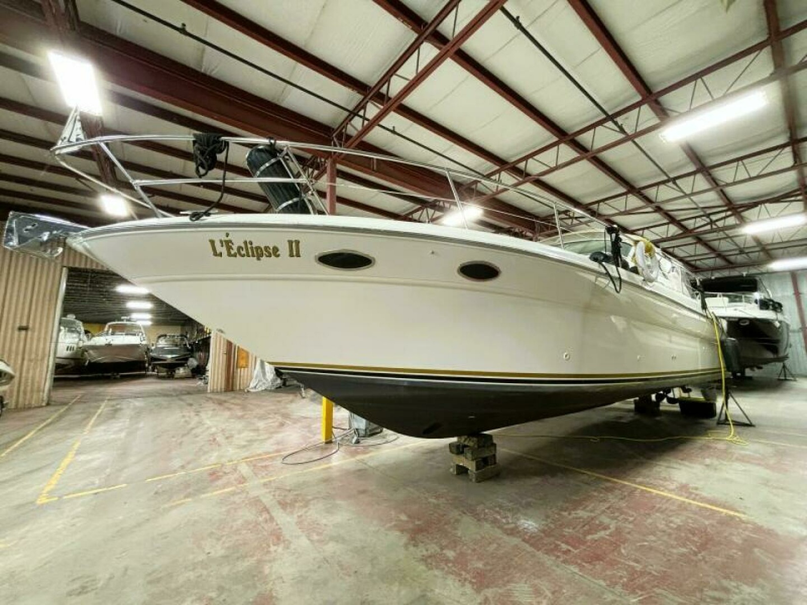 1995 Sea Ray 370 Sundancer 37