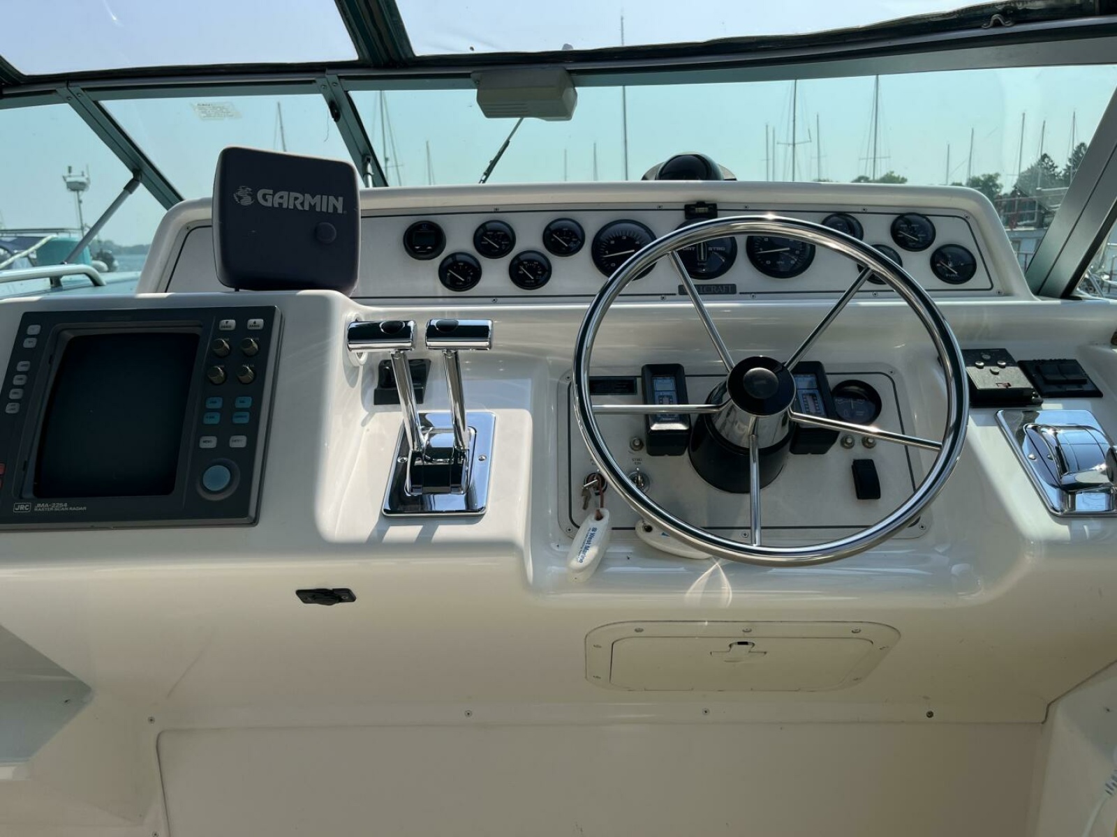 1995 Wellcraft 3600 Martinique 36