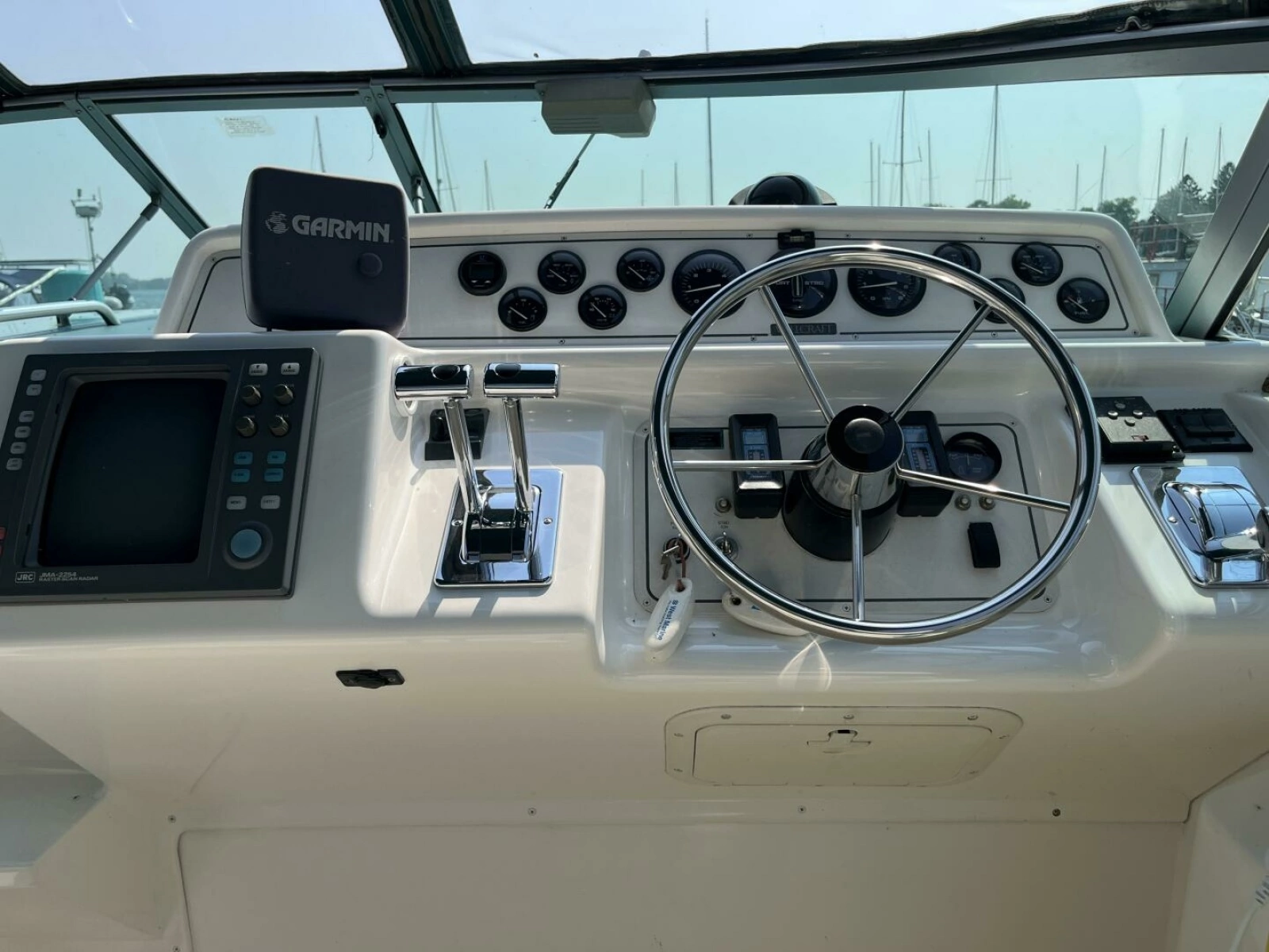 1995 Wellcraft 3600 Martinique 36