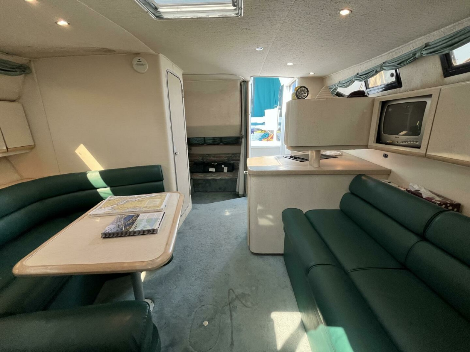 1995 Wellcraft 3600 Martinique 36