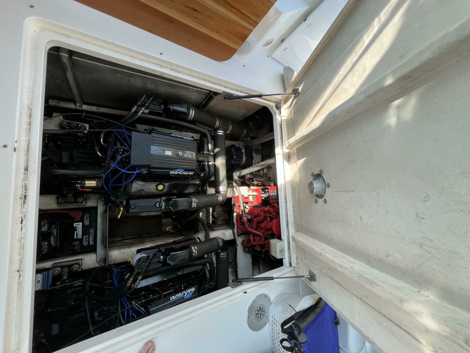 1995 Wellcraft 3600 Martinique 36
