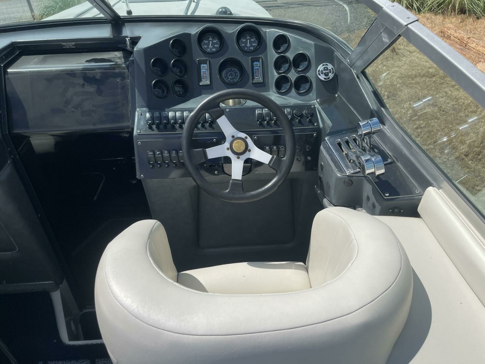 1987 Sea Ray Pachanga 32 32