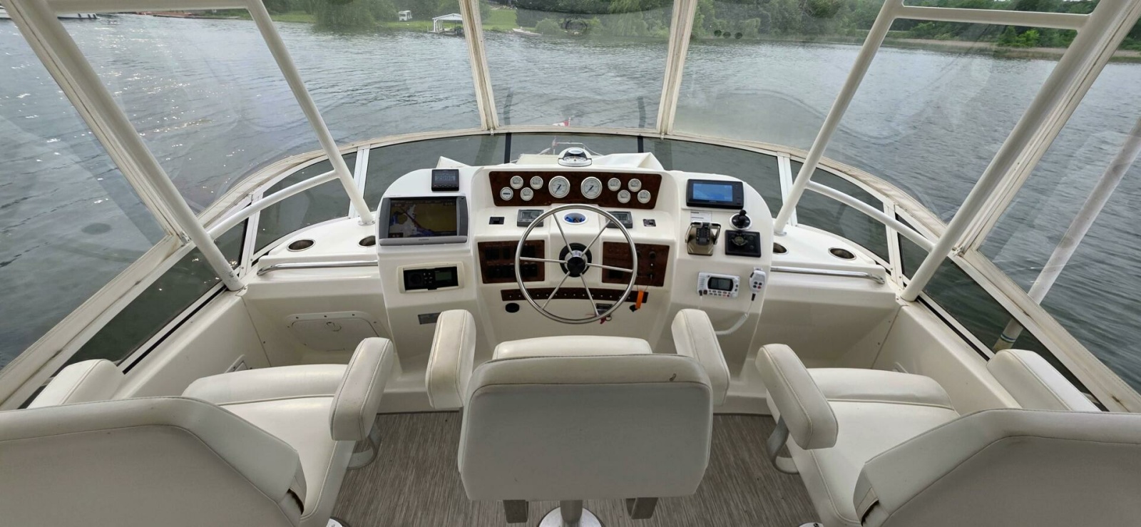 2000 Silverton 453MY 45