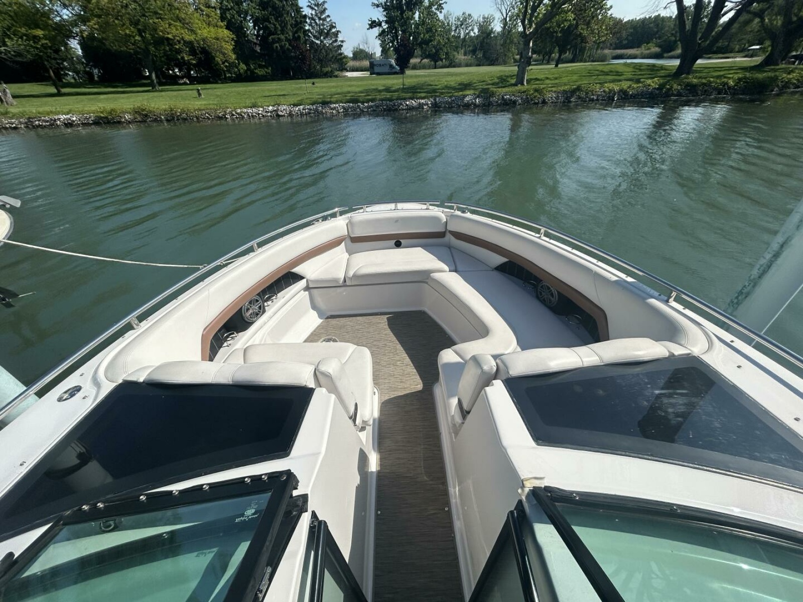 2017 Four Winns H350 35