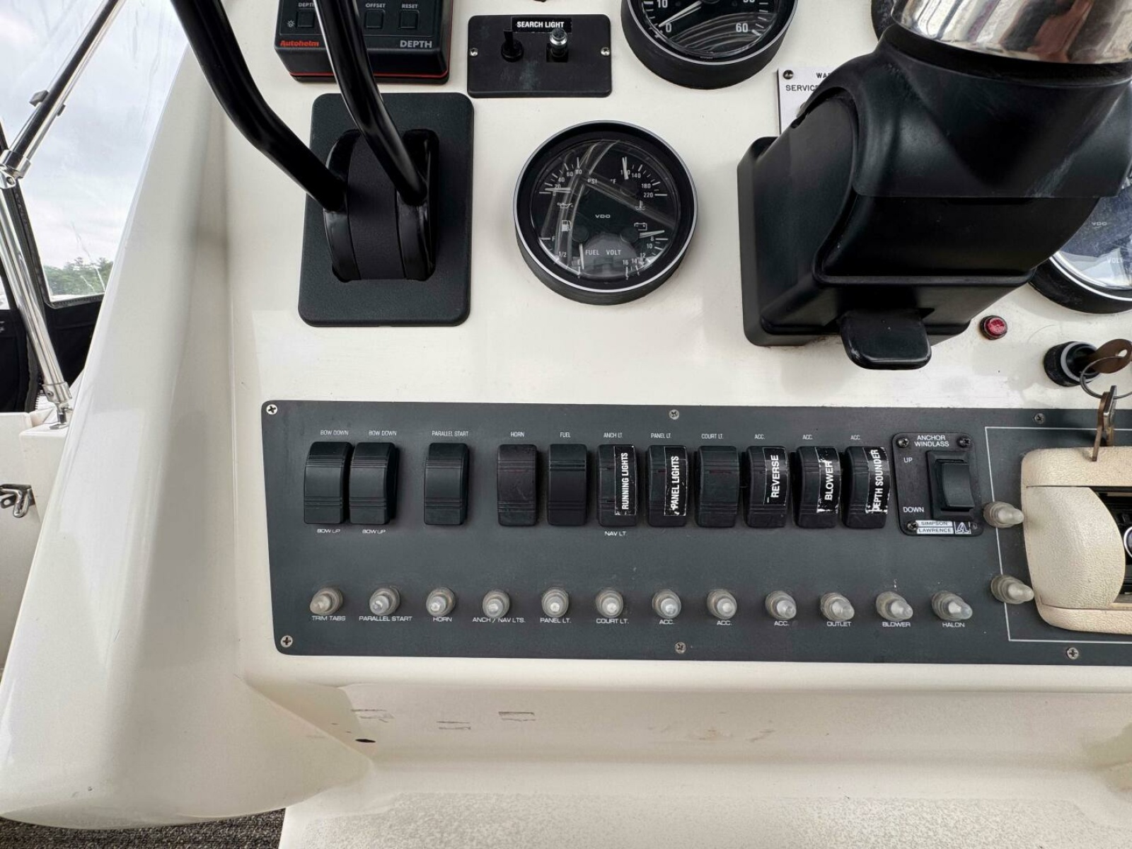 1997 Silverton 352 Motor Yacht 35