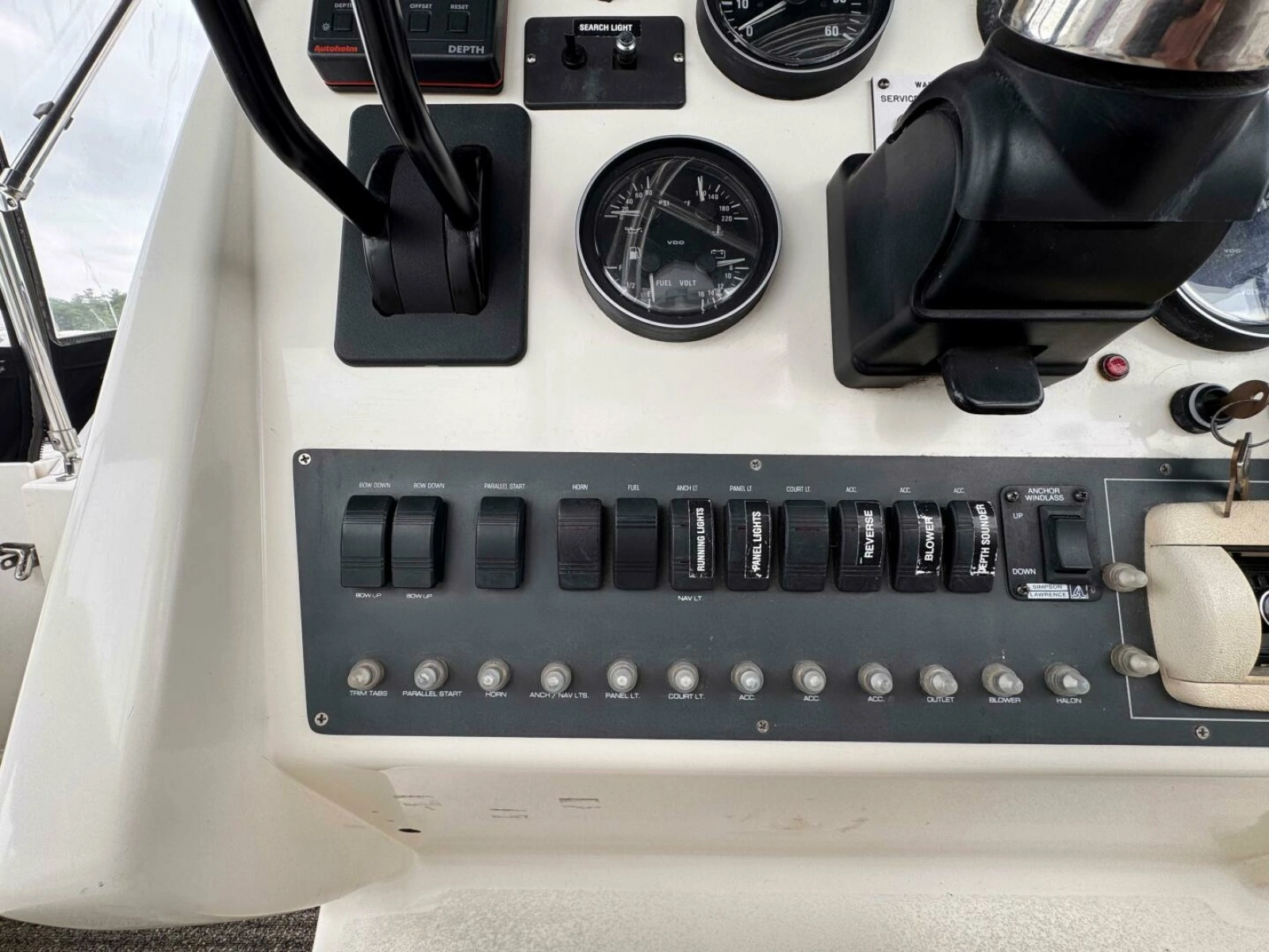 1997 Silverton 352 Motor Yacht 35