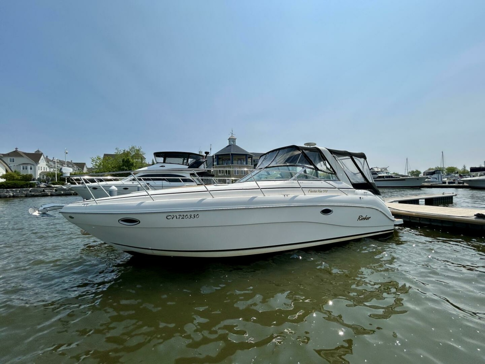 2003 Rinker 310 Fiesta Vee 31