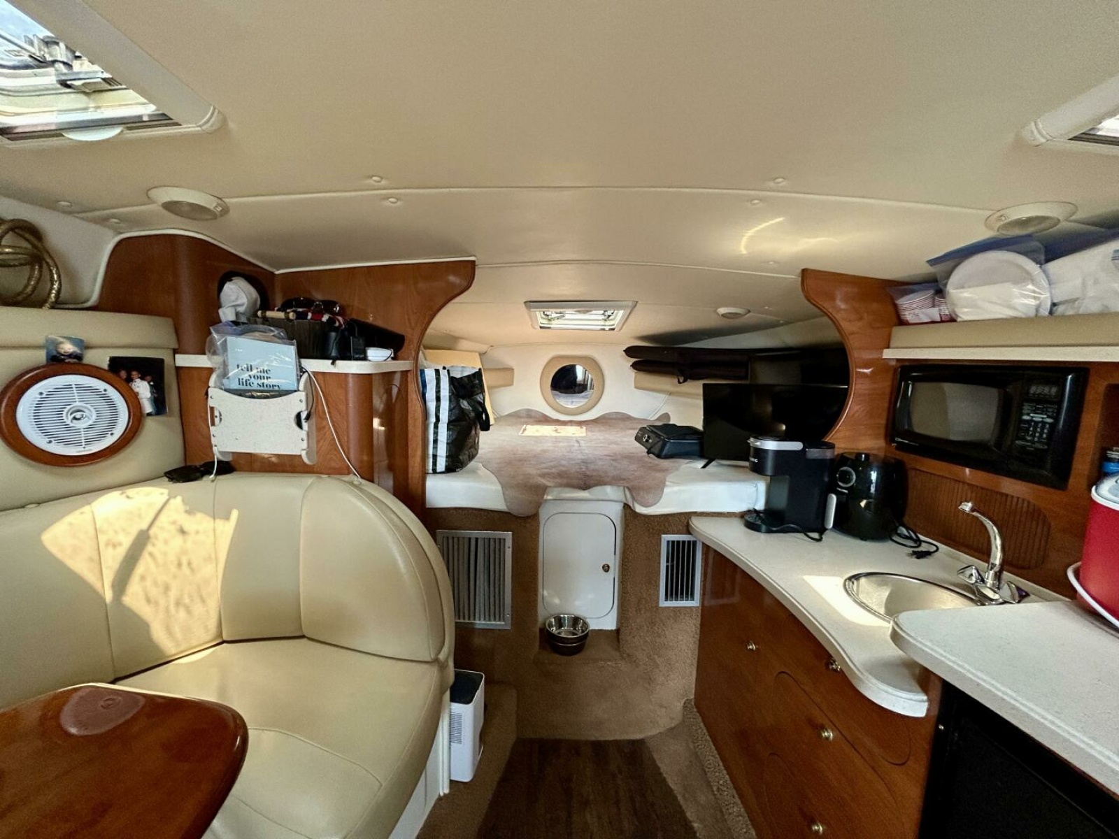 2003 Rinker 310 Fiesta Vee 31
