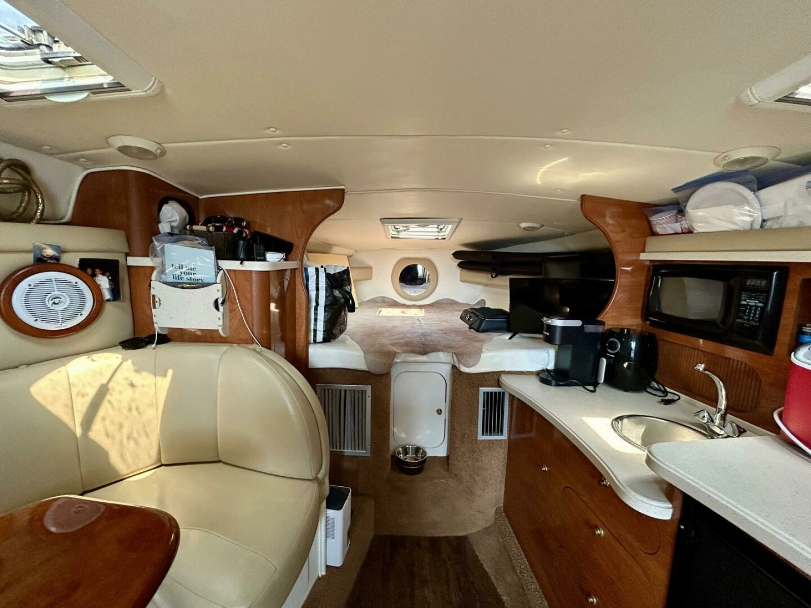 2003 Rinker 310 Fiesta Vee 31