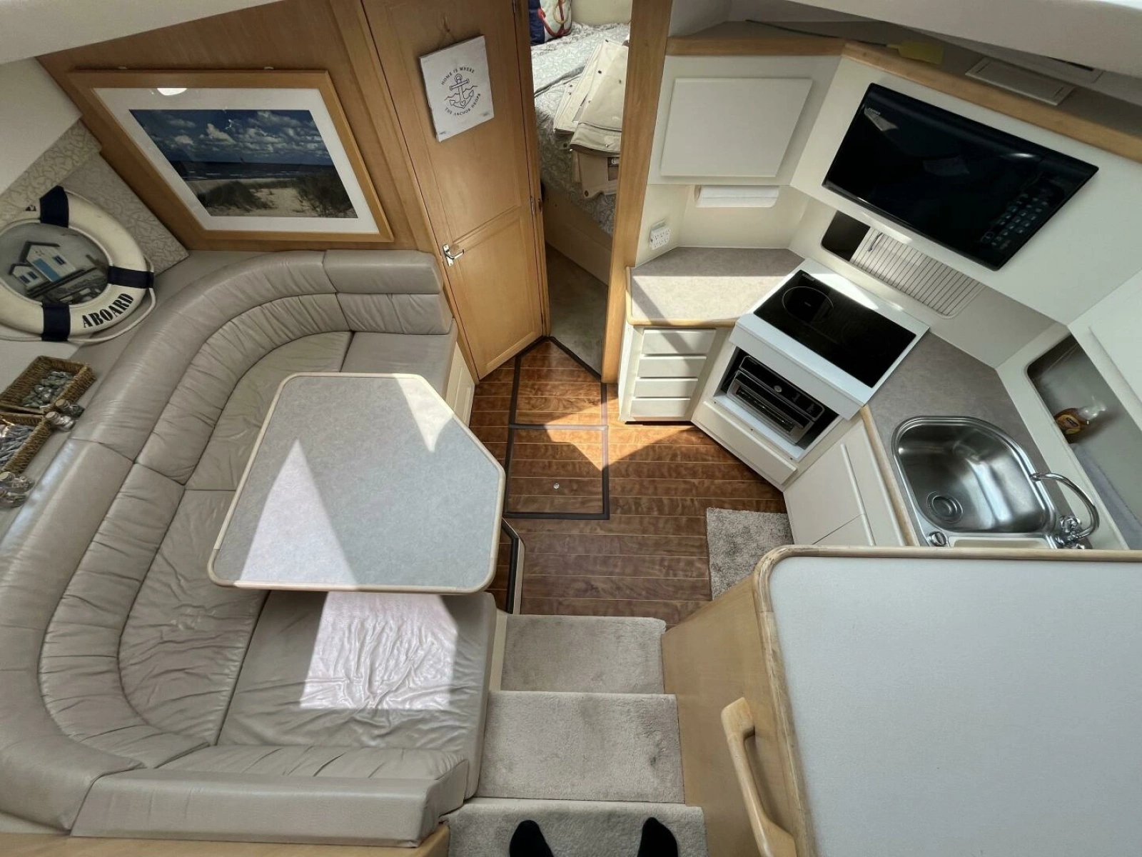 1996 Carver 370 Aft Cabin 37