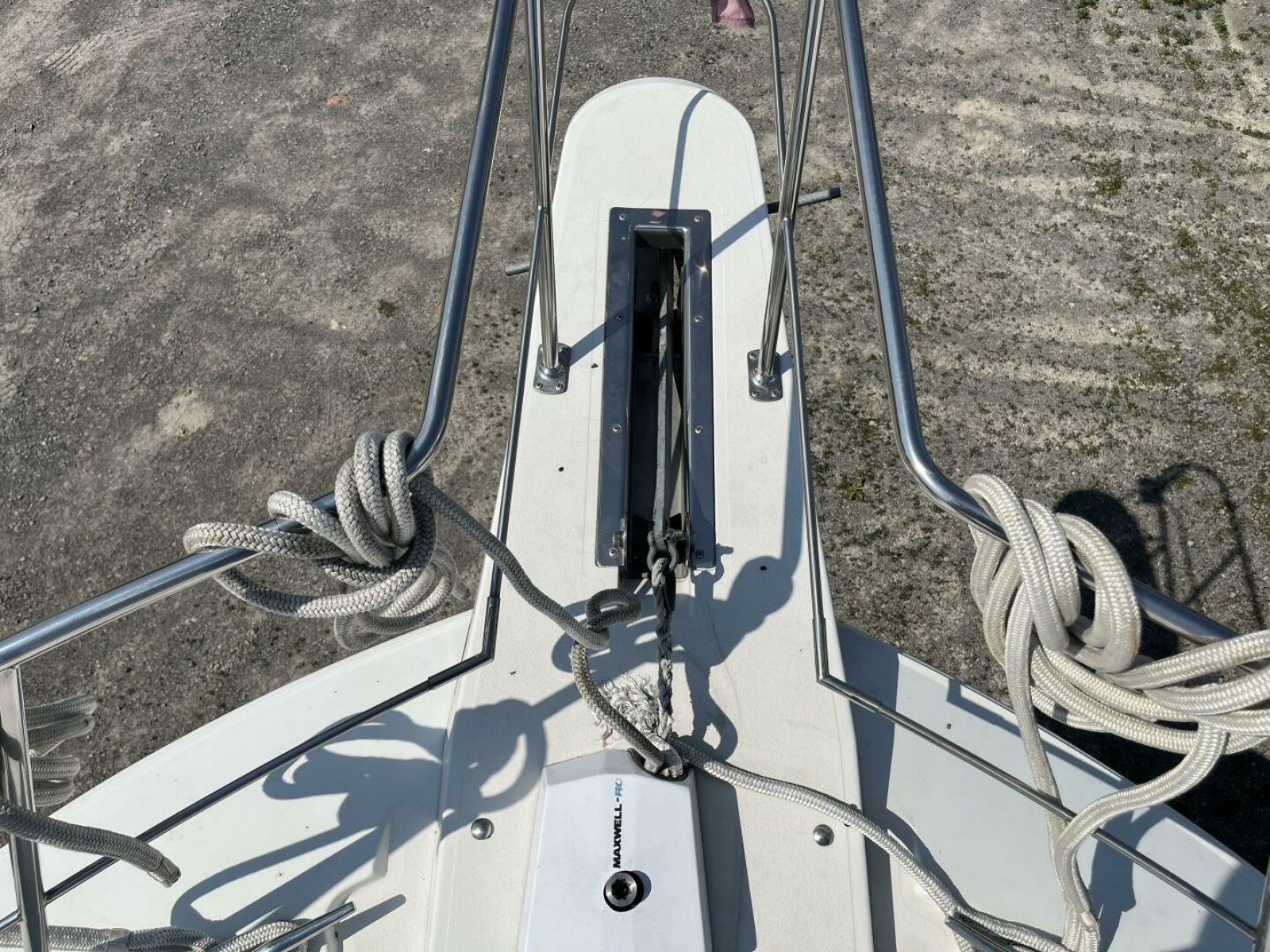 1996 Carver 370 Aft Cabin 37