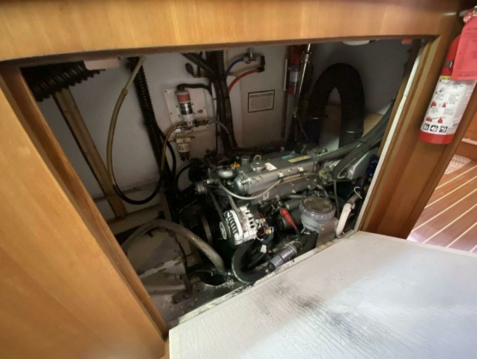 2006 Hunter 45 Center Cockpit 45
