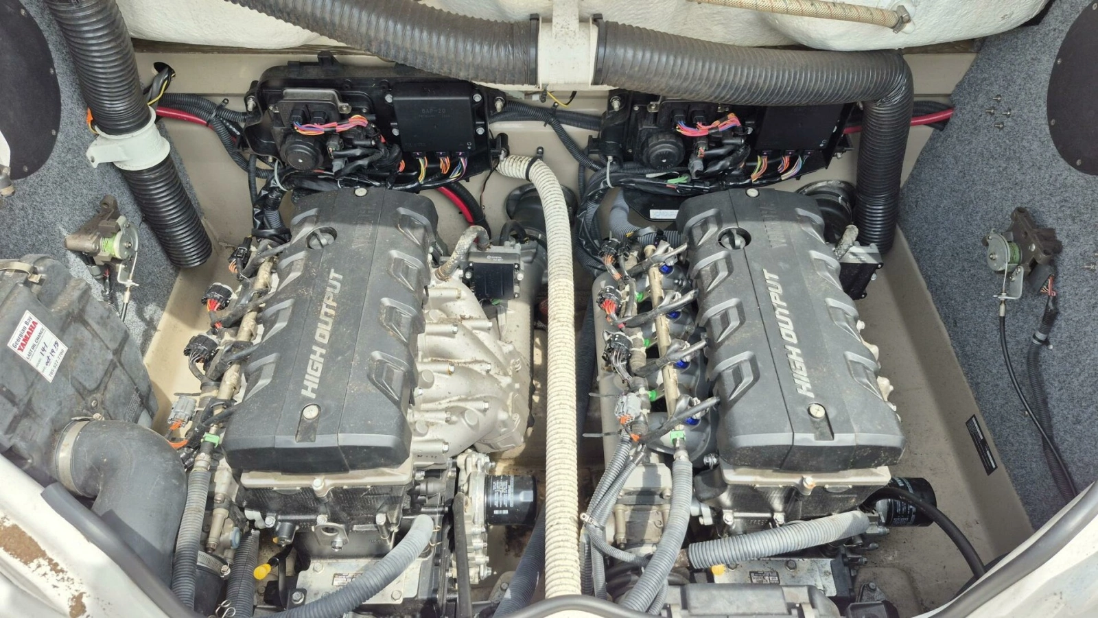 2012 Yamaha Boats 242 Limited 24