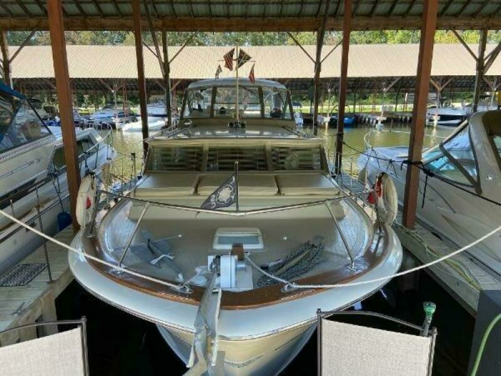 1970 Chris-Craft 42 Commander 42