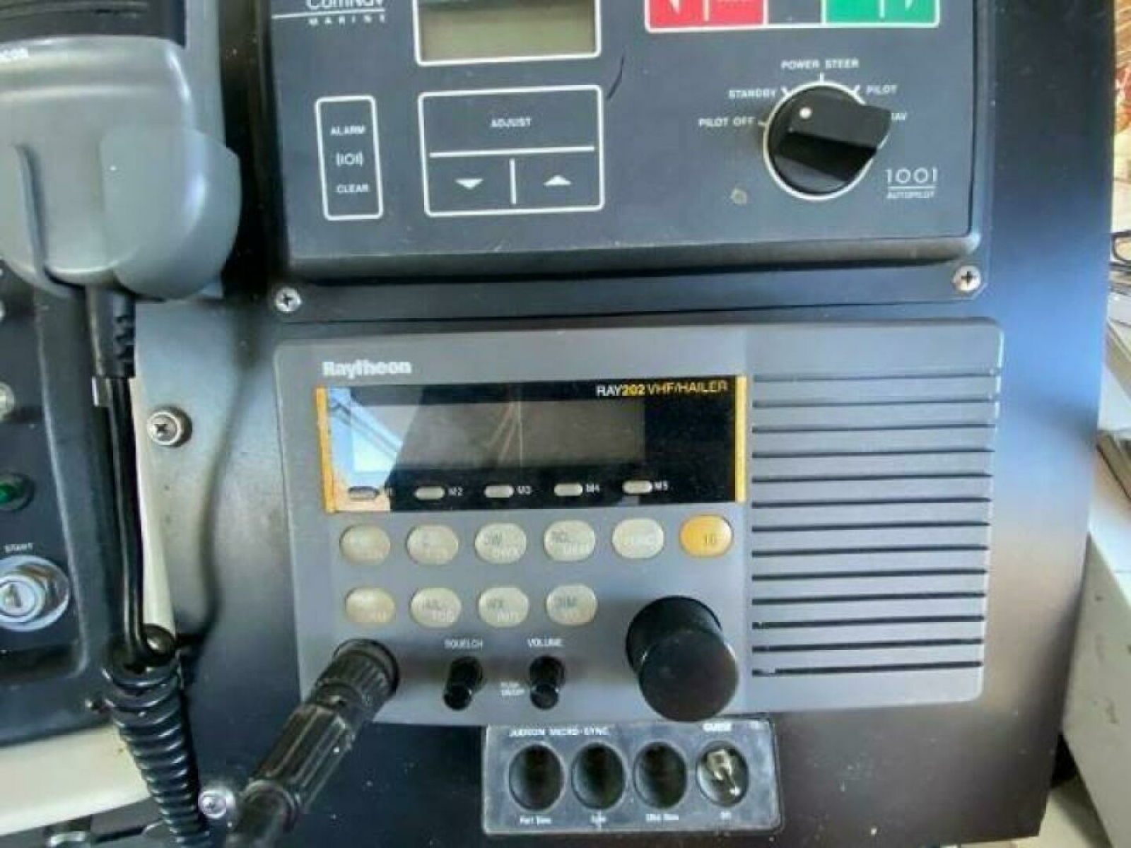 1970 Chris-Craft 42 Commander 42