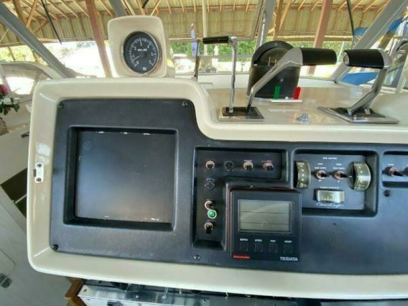 1970 Chris-Craft 42 Commander 42
